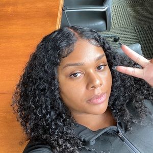 Meet your Posher, Jadah